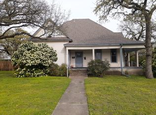 1708 Bolivar St, Denton, TX 76201