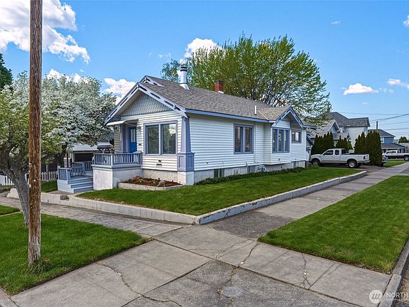 2nd image of 123 NW 8th Street