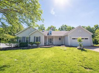 143 Cross Timbers Ln, Saint Charles, MO