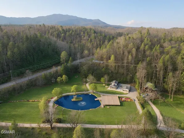 119 Tunis Rd, Sevierville, TN 37876
