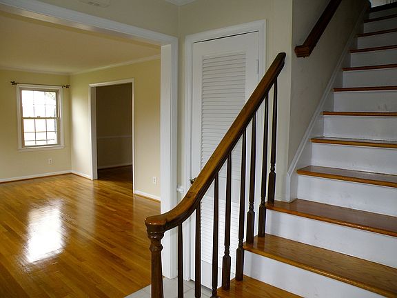 3rd image of 6205 Antioch St