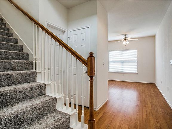 2nd image of 2810 Pasadena Ln