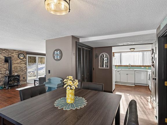 4th image of 378 New Hampshire Route 16A #4