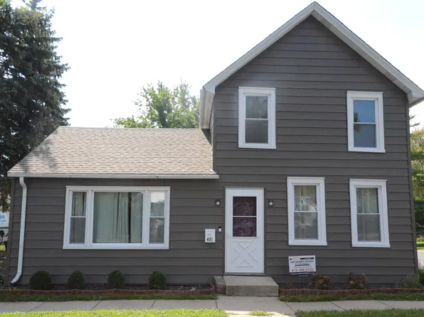 401 E 1st St, Waconia, MN 55387