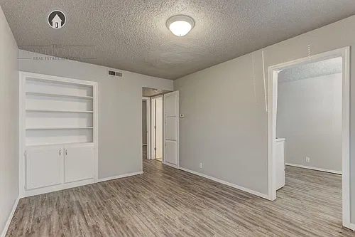 Floor plan E