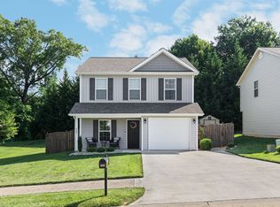 262 Ridge Pointe Dr, Johnson City, TN 37604