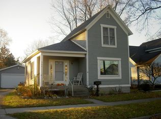 205 N Union St, Sparta, MI 49345