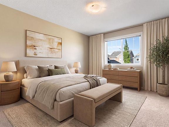 5th image of 638 W River Heights Cres