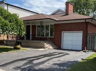61 Forest Ave, Mississauga, ON L5G1L3