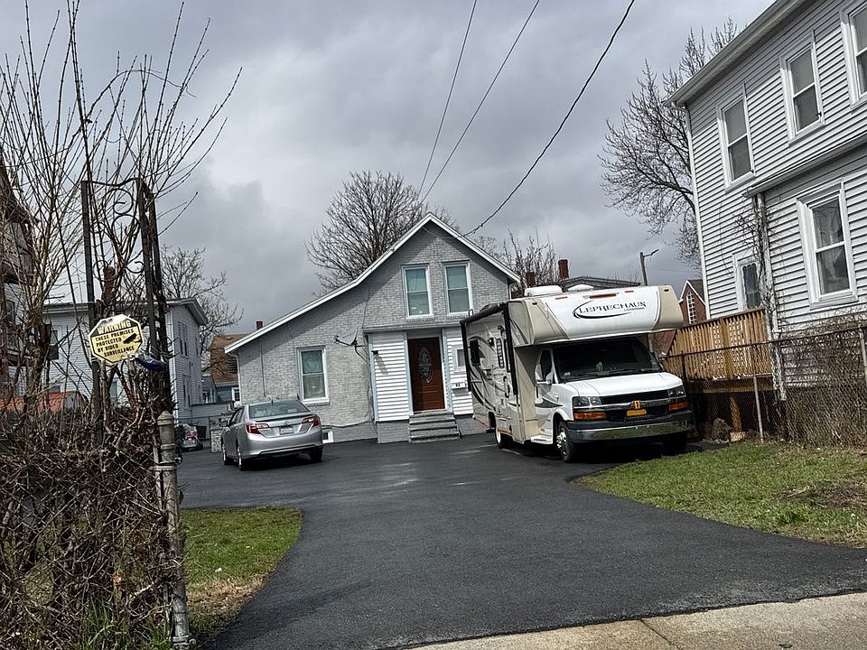1st image of 21 Story Ave