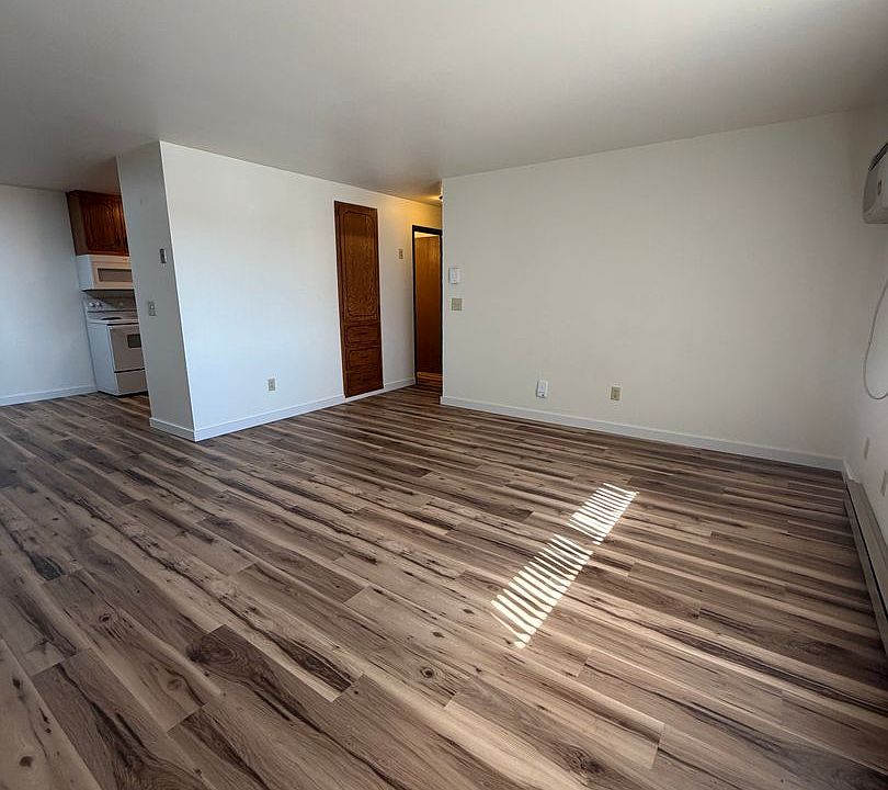 1st image of 966 E Elm Dr APT 10