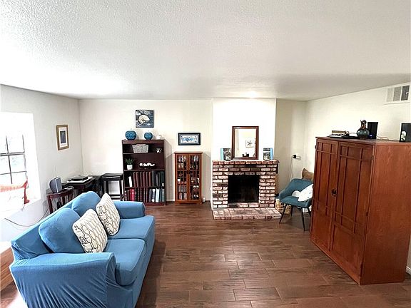 4th image of 4195 Kingsley St Unit 24