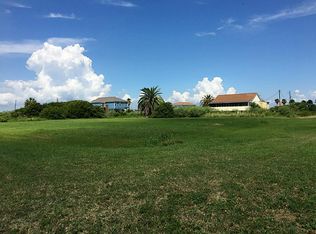 2215 Galveston Ave, Port Bolivar, TX 77650