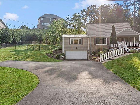 5th image of 304 Bebout Rd