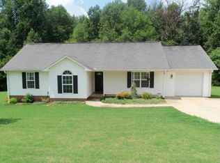 362 Tartan Ct, Boiling Springs, SC 29316