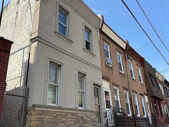 3rd image of 3183 Gaul St
