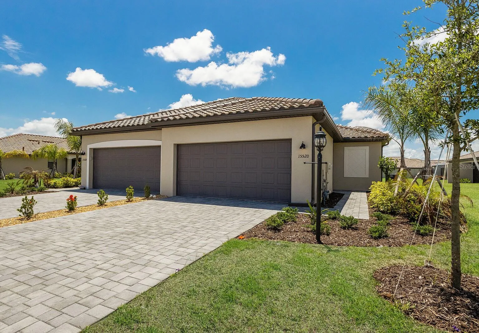 3 bed, 1417 sqft, $3,100 — Photo 1
