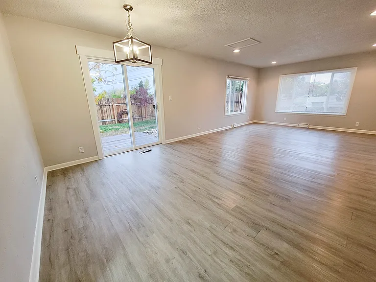 9405 W Ustick Rd — Photo 10