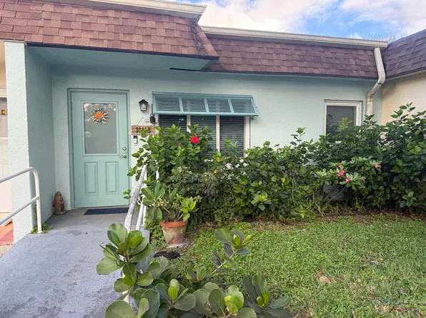 3641 SW Natura Boulevard Unit b, Deerfield Beach, FL 33441