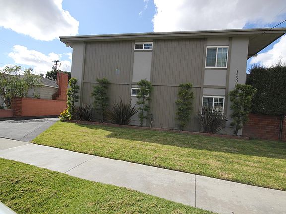 2nd image of 15505 Woodruff Ave APT 11