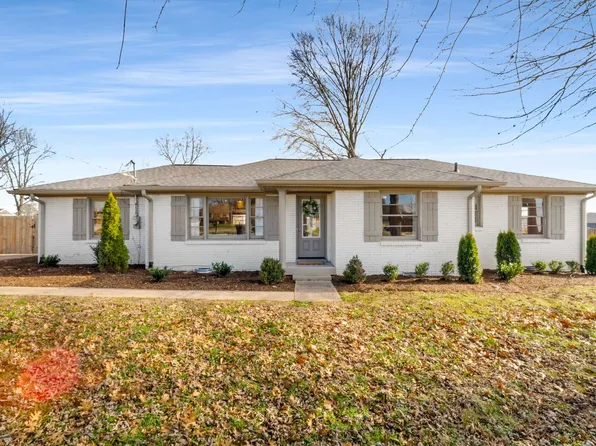 177 Clearview Cir, Hendersonville, TN 37075