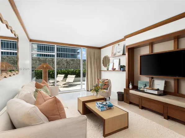 6801 Collins Ave #606, Miami Beach, FL 33141