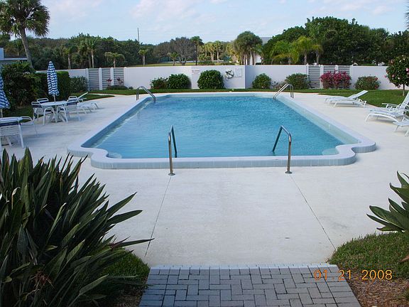 5th image of 5832 Highway A1a
