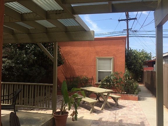 4th image of 4322 Poplar St