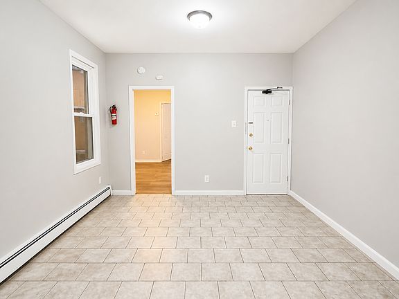 5th image of 106 Old Bergen Rd #1AA