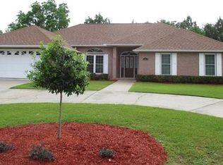 5312 Stiles Ln, Pace, FL 32571