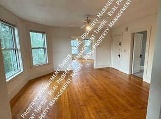 277-279 Ash St, Manchester, NH 03104