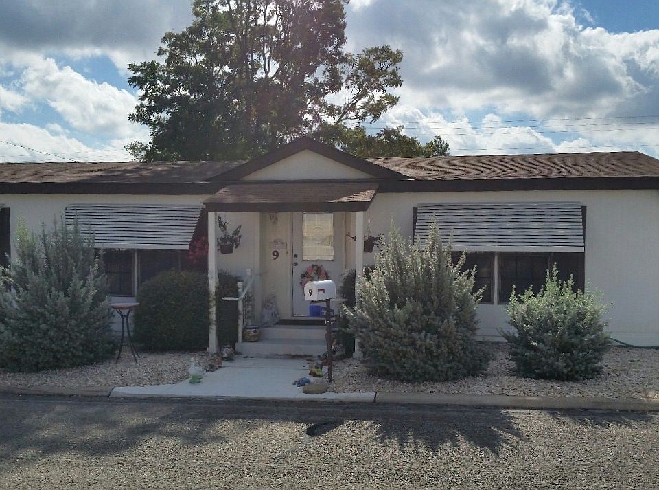 1st image of 9 Loma Linda Dr