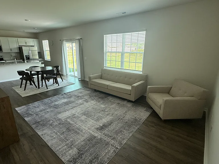 1616 Stonebriar Dr — Photo 8