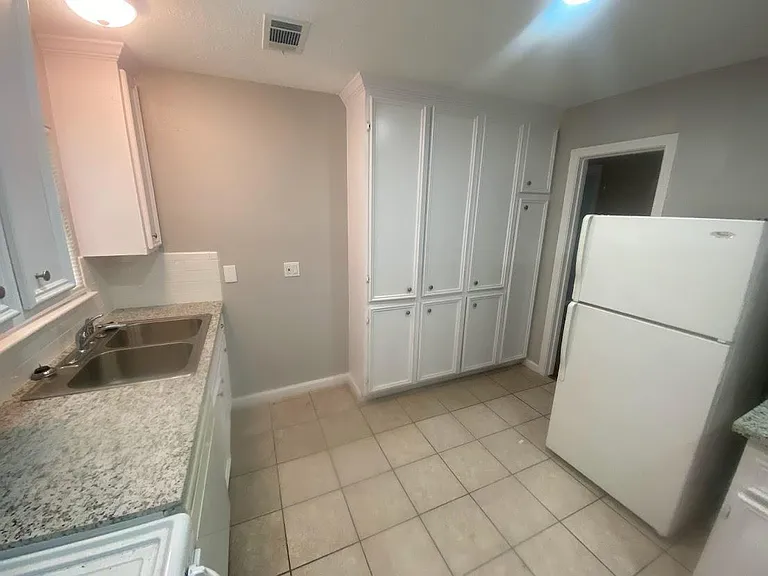 5607 Belmark St — Photo 8
