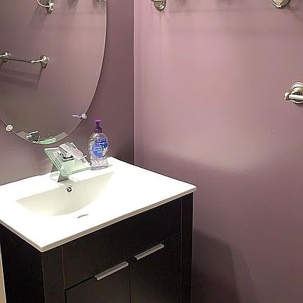Powder room