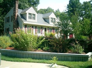 49 Londonderry Rd, Windham, NH 03087