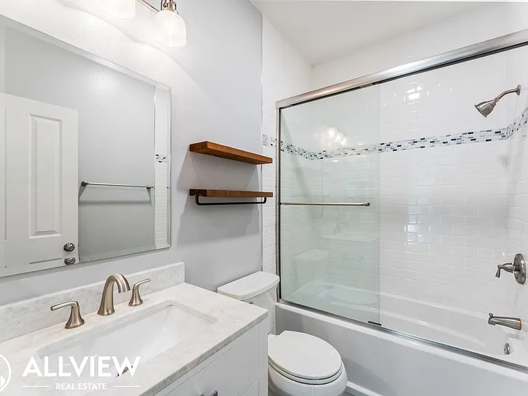 2854 Vicenzo Dr — Photo 27
