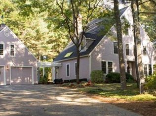 15 Valentine Dr, Norfolk, MA 02056