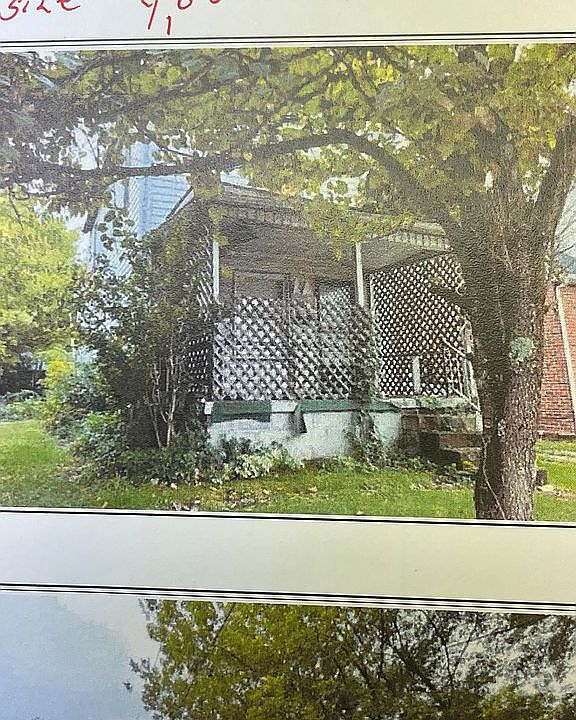 2nd image of 816 Baldwin Ave