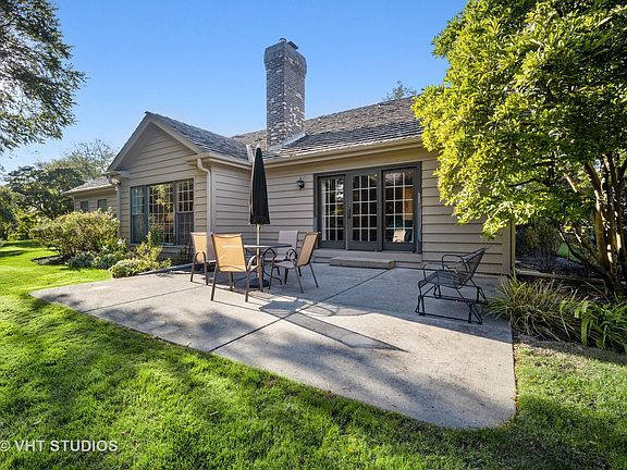 5th image of 2539 Osage Dr