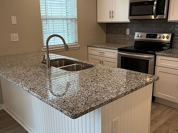 4th image of 3471 Marabou Ln