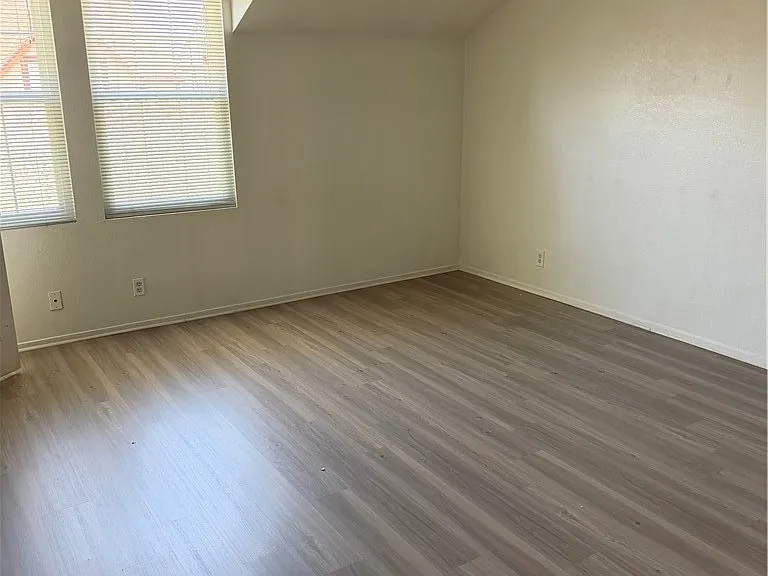 1161 S Paula Dr — Photo 9