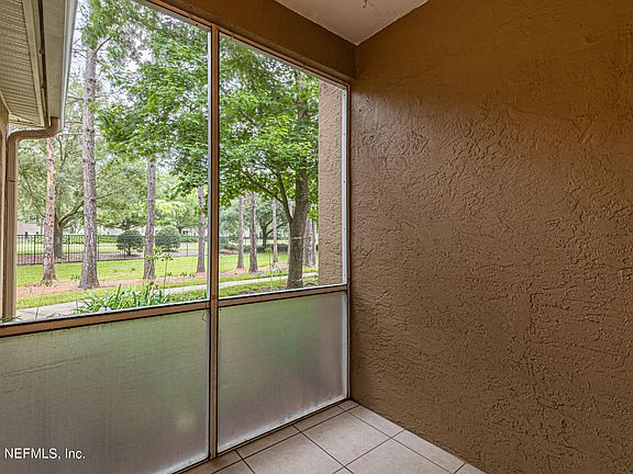 2nd image of 10075 GATE Parkway #309