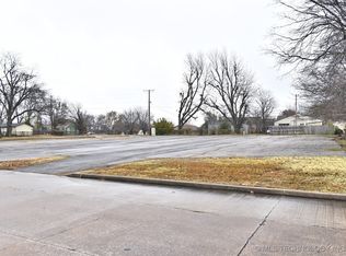 N Quaker Ave E, Tulsa, OK 74106