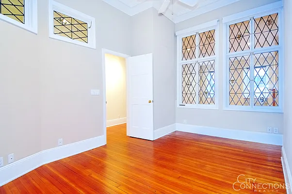 Rented by City Connections Realty | media 19