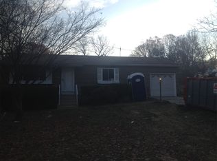 109 Homestead Dr, Coram, NY 11727