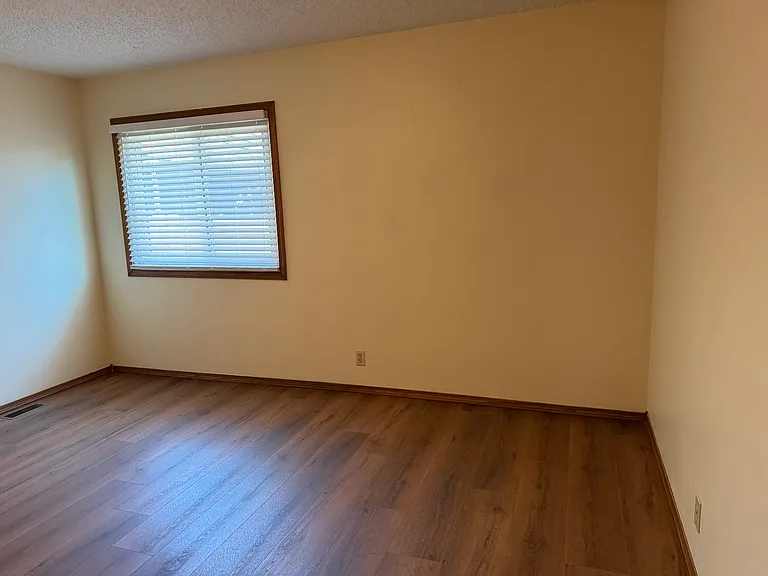 3710 N Athenian Ct — Photo 6