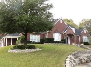 3715 Ben Hogan Dr, Longview, TX 75605