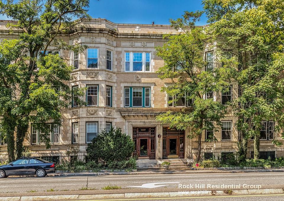2nd image of 499 Boylston St #1