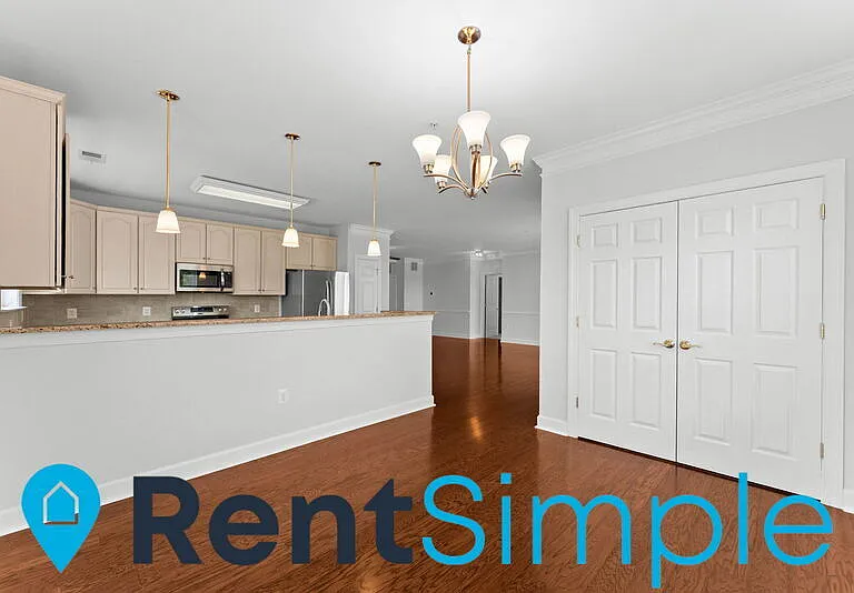 15221 Royal Crest Dr #201 — Photo 36
